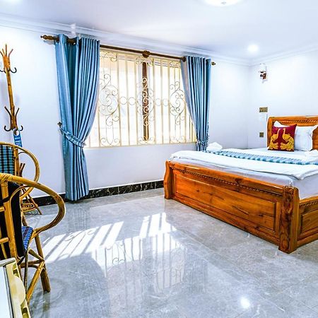 Seagull Guesthouse Kampot Buitenkant foto